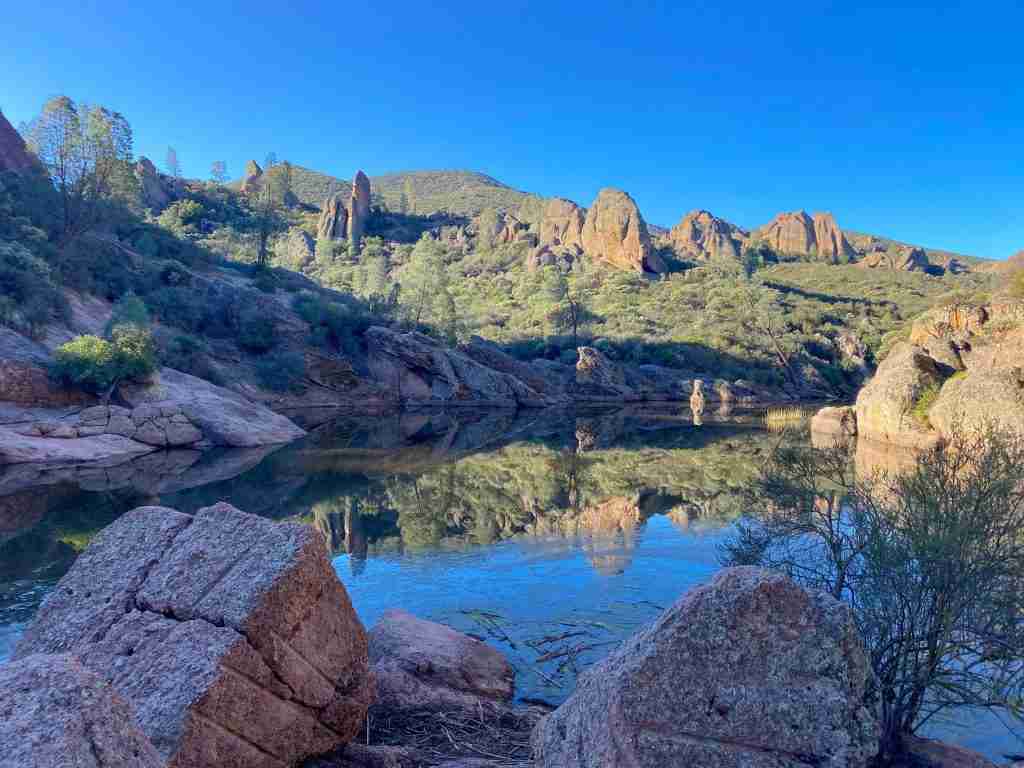 pinnacles national park camping