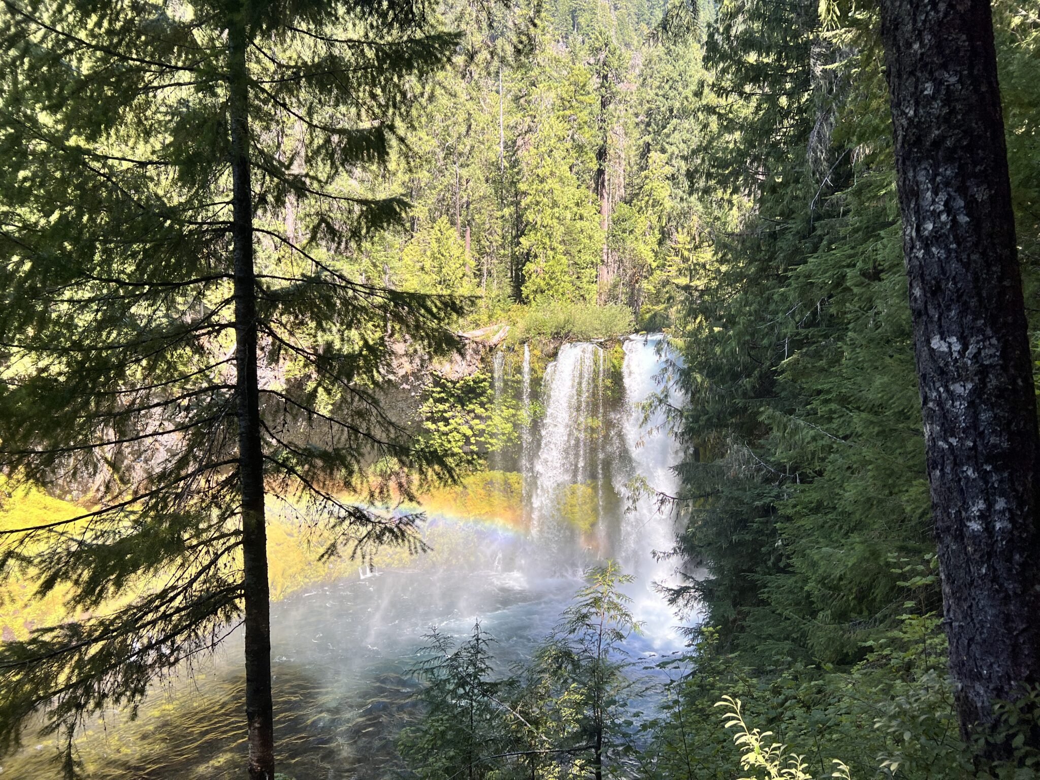 weekend in bend oregon sahalie falls
